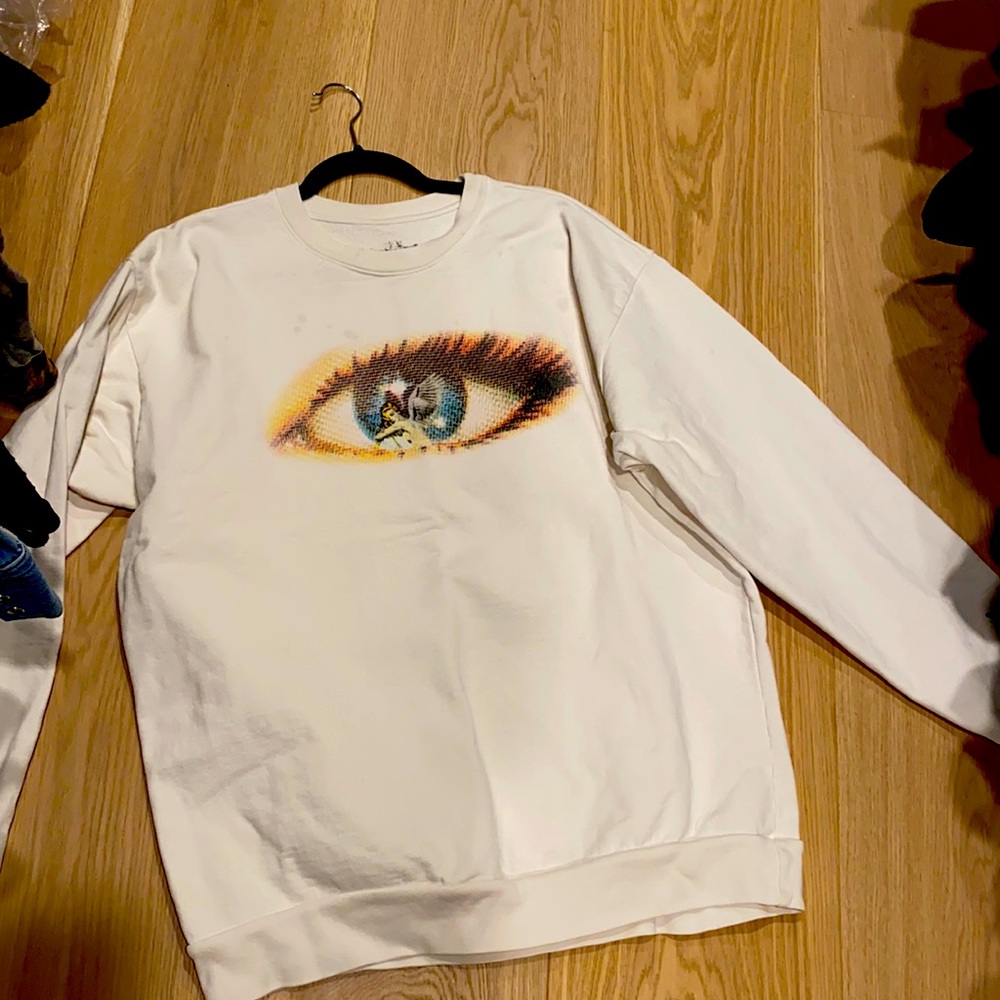 A sight for sore eyes crew neck NOTE STAIN